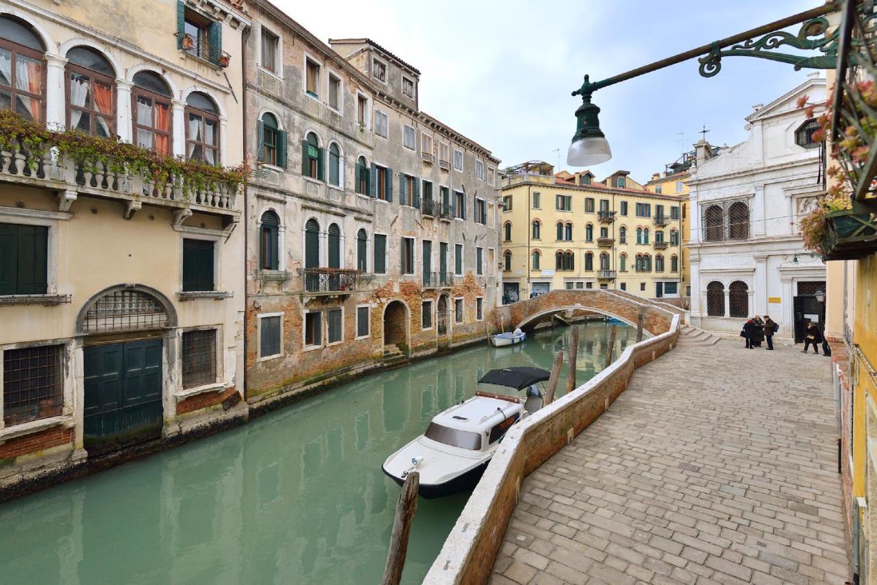 Appartamento Vista Canale - Sant'Antonin Venetië Buitenkant foto